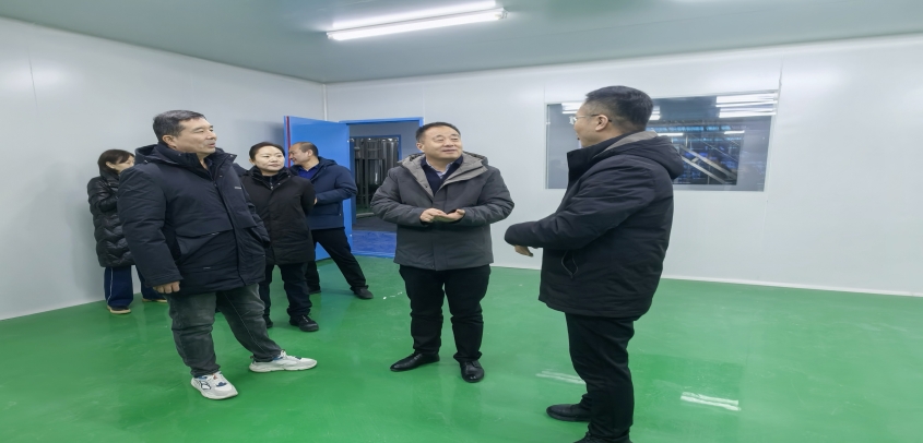 市商务局党组书记白凌峰带队赴沽源经开区调研